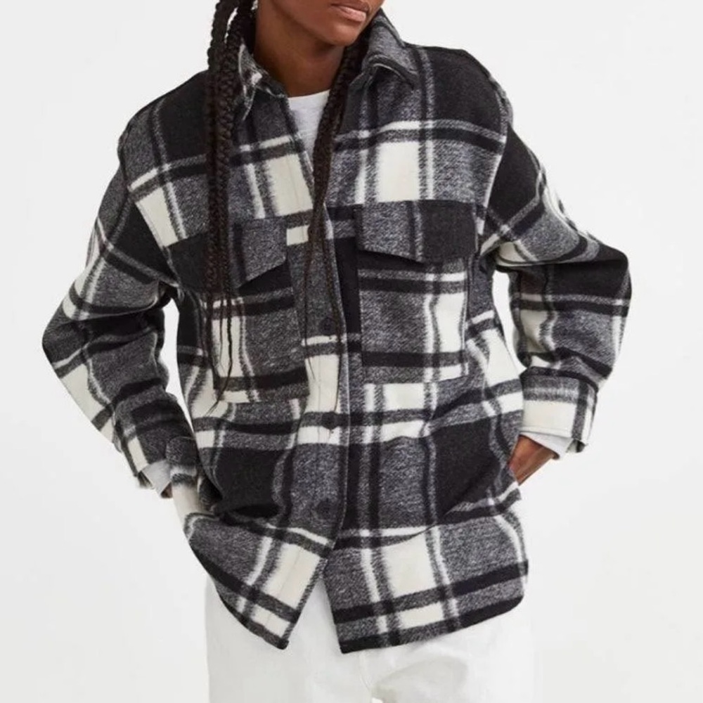 H&M Plaid Shacket SIZE XS (oversized)